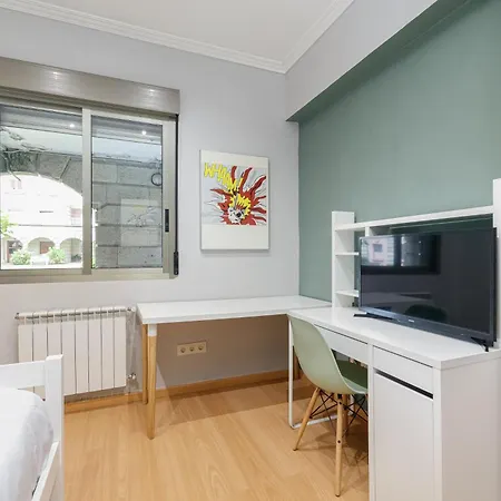 Comodo Y Moderno Piso En By Апартаменты